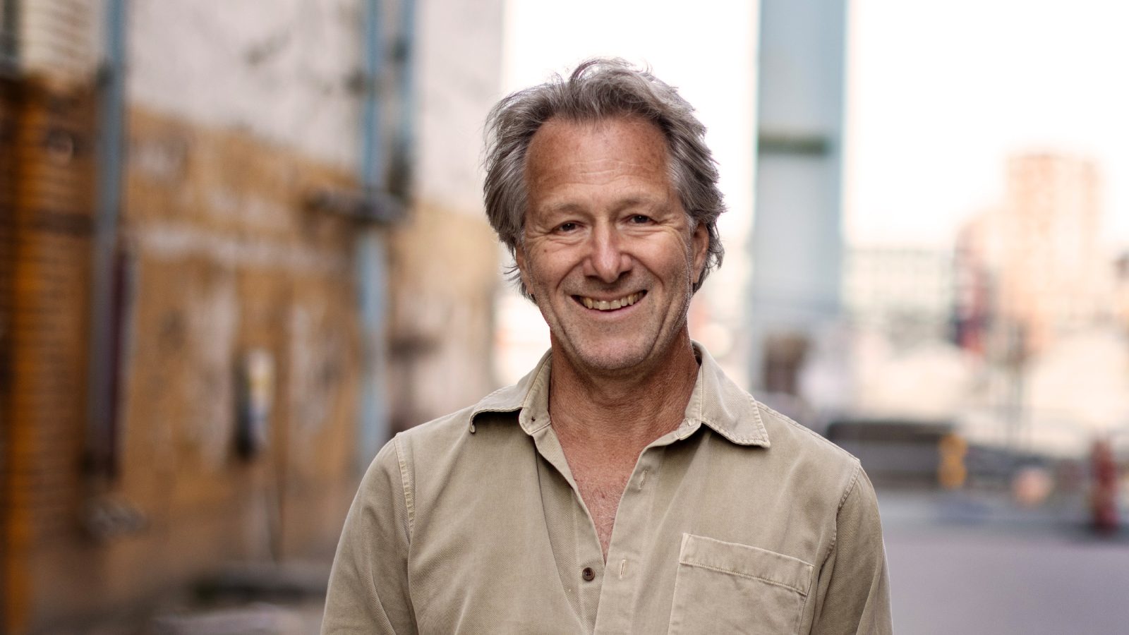 Porträtt Fredrik Gertten som gjort dokumentären Breaking Social.
