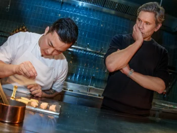 Pi Le och Tommy Myllymäki i köket på Aira.